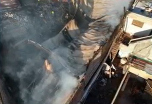 Se incendió una fábrica de pallets en José León Suárez. | Actualidad