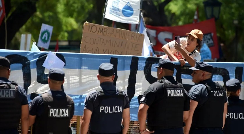 El protocolo antipiquetes continuará en vigencia tras el recurso que presentó el Gobierno | Política