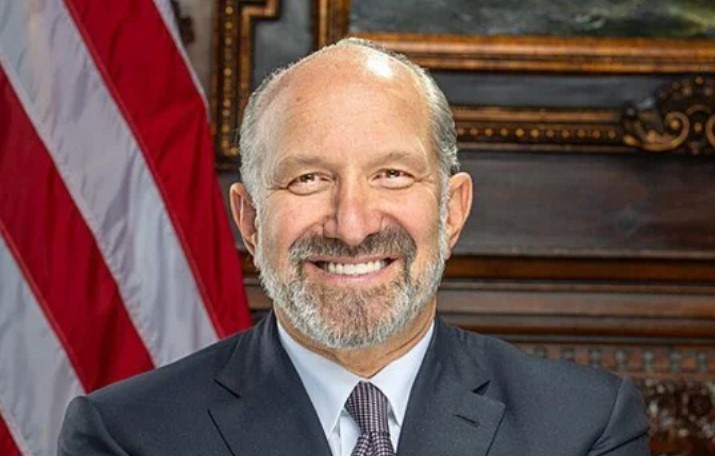 El secretario de Comercio de Estados Unidos reconoce visita a isla de Epstein | Internacionales