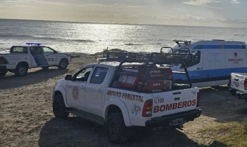 Santa Clara del Mar: un hombre salió a pescar, volcó su kayak y murió ahogado | Actualidad