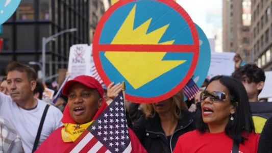 "No Kings": masivas marchas contra Trump en Estados Unidos y Europa