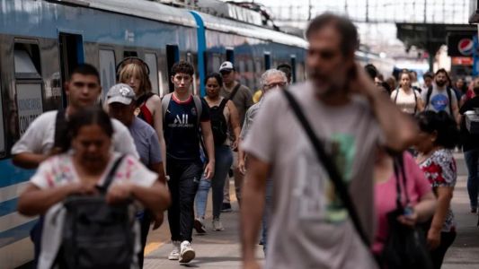 El humor social en caída libre mientras se desploman las expectativas económicas