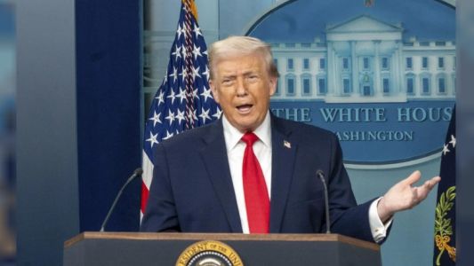 Trump aseguró que el líder supremo de Irán pidió un alto el fuego