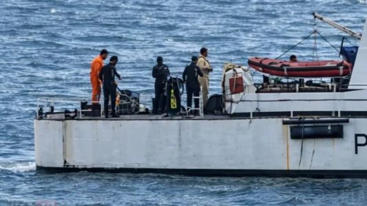 "Ya no hay posibilidades" de encontrar con vida a la buza, aseguró un prefecto