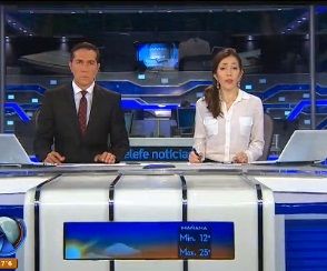 Telefe Noticias a las 20. Bloque 2. 17/4/15