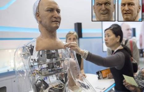 Presentan robot con expresiones humanas