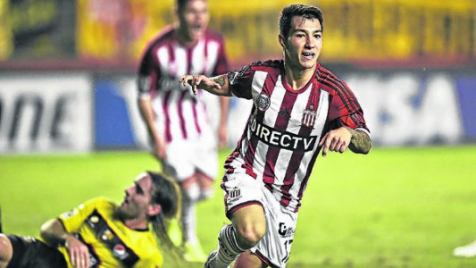 Estudiantes avanza en la Libertadores