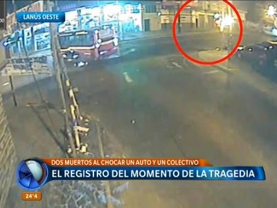Choque fatal en Lanús: el video del momento