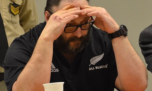 Empresario con dos condenas por violencia roció con nafta a su mujer