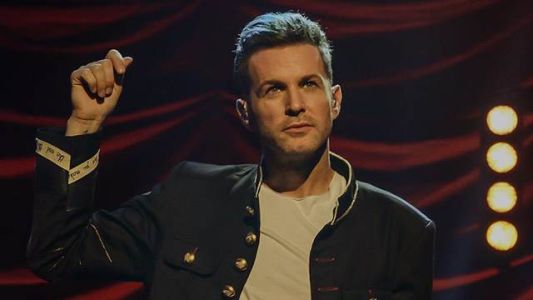 Axel con seis nuevas funciones y una promesa muy especial a una fan