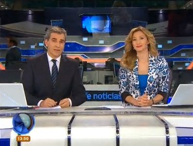 Telefe Noticias a las 13 / Bloque 2 / 01/06/2015