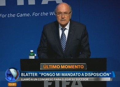 Renuncia Blatter: "Pongo a disposición mi mandato"