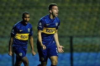 Boca goleó a Newell's y volvió a sonreír