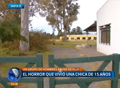 Una patota violó a una chica de 15 años frente a su novio