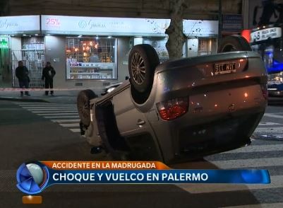 Choque y vuelco en Palermo