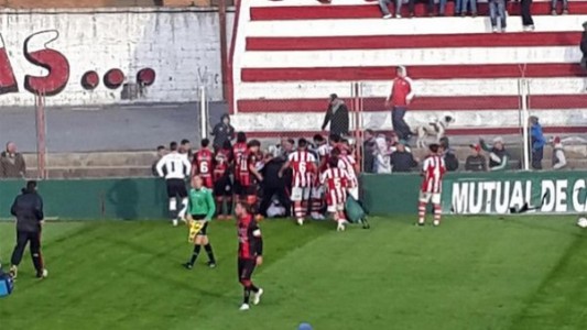 Otra vez un futbolista del ascenso se golpeó contra una pared y fue internado