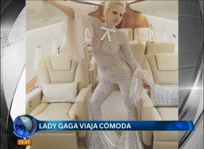 Lady Gaga viaja cómoda