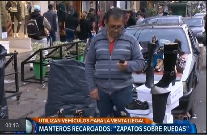 Manteros recargados: "zapatos sobre ruedas"