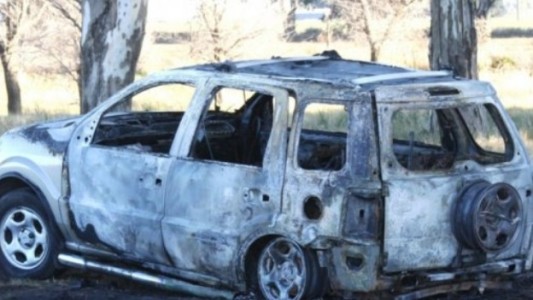 Misterio en la ruta: apareció una familia calcinada