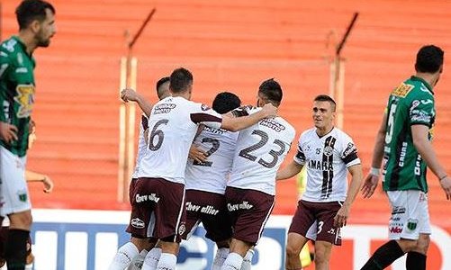 Lanús le ganó a Chicago y ya está en octavos