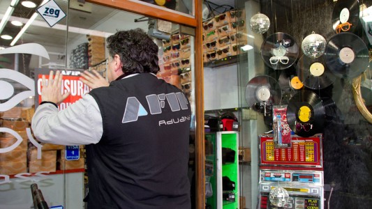 Incautan más de mil pares de anteojos "truchos" que afectan la visión