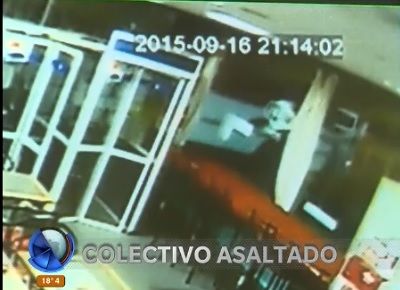 Telefe Noticias a las 13 - Bloque 1 - Viernes 18 de septiembre de 2015