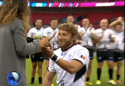 Romántico, con "R" de Rumania