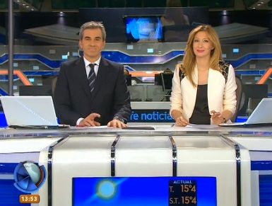 Telefe Noticias a las 13 / Bloque 2 / 30/09/2015