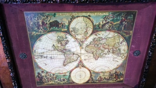 AFIP secuestra monedas antiguas y un mapamundi del siglo XVII