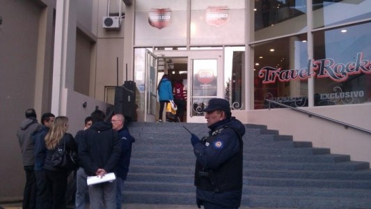 Una adolescente murió en su viaje de egresados en Bariloche