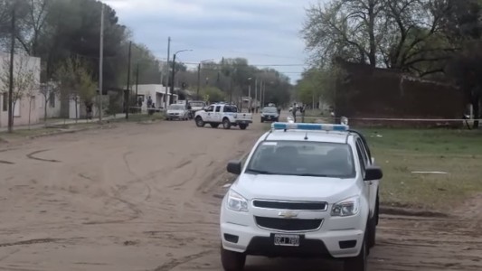 Caminaba por la calle, lo apuñalaron desde atrás y murió