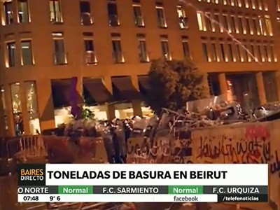 Protesta en Beirut por una ciudad cubierta de basura