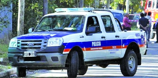 Mataron a puñaladas a una mujer y a su hijo de dos años en Palomar