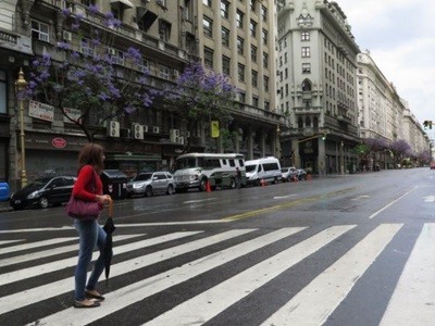 Domingo de elecciones nublado y con lluvias