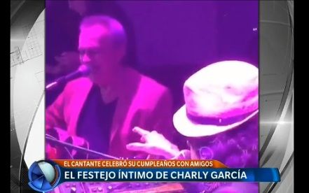 El festejo íntimo de Charly García