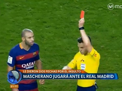 Macherano y la madre (o la hermana) del árbitro