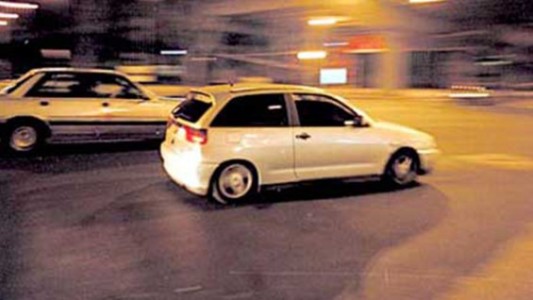 Le prestaron un auto, fue a correr picadas y mató a un hombre