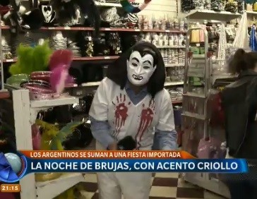 Noche de brujas con acento criollo