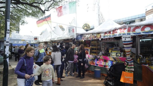 Música, productos y comidas típicas en la Fiesta de las Colectividades este fin de semana