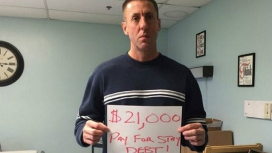 En EE.UU., los presos tienen que pagar por cada noche en la cárcel