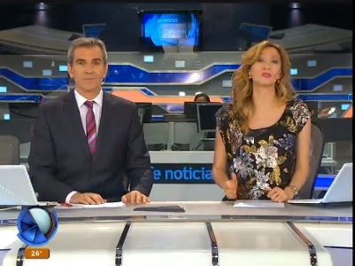 Telefe Noticias a las 13 / Bloque 3 / 10/11/2015
