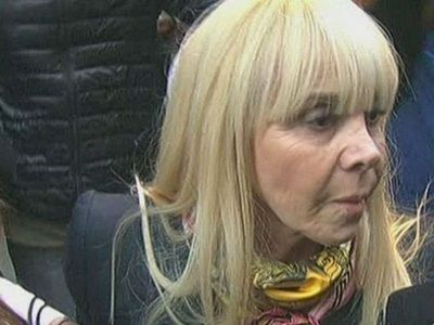 Decretan la inhibición general de bienes a Claudia Villafañe