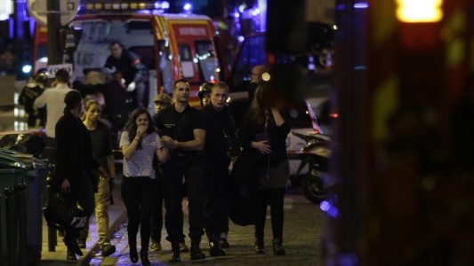 Ataques en París: elevan a 132 la cifra de muertos
