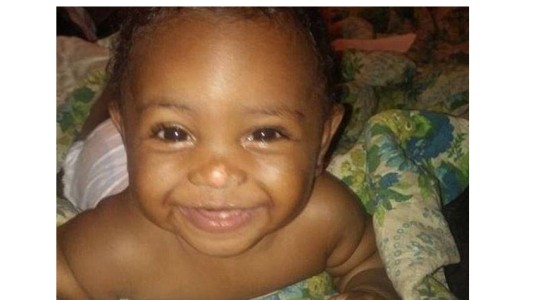 Beba murió luego de que sus hermanos la pusieron en el horno encendido