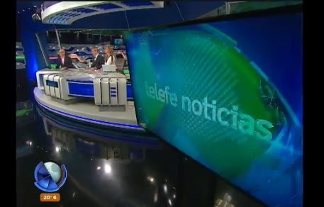Telefe Noticias a las 13 / Bloque 2 / 23/11/2015
