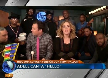 Adele canta "Hello"