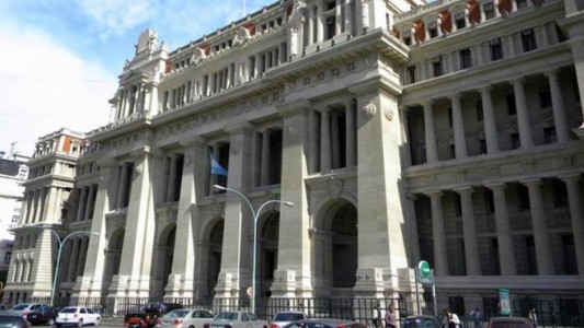 Deberán pagar una cuota alimentaria por renunciar a una adopción