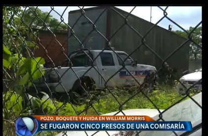 Buscan a los cinco presos que se escaparon de la comisaría por un túnel