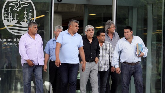 Macri y Moyano están reunidos