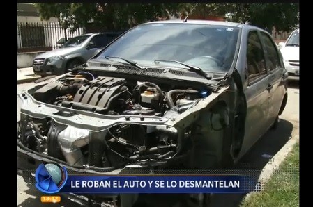 Le robaron el auto y lo desmantelaron